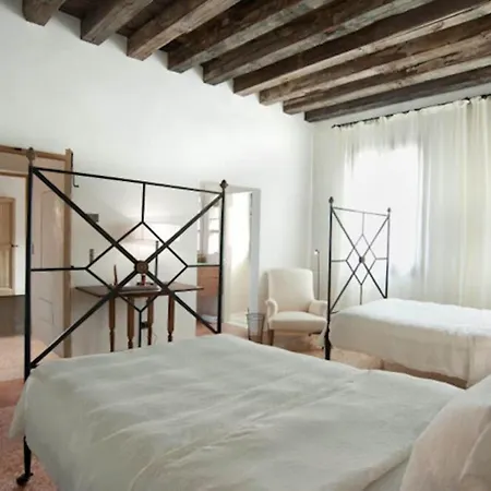 Palazzo Verrienti * Venezia